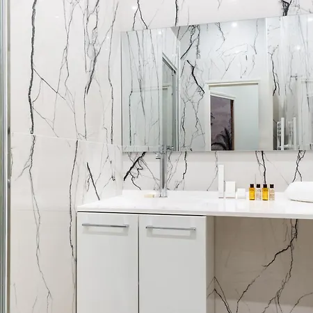 Sweett - Artois Haussman Париж